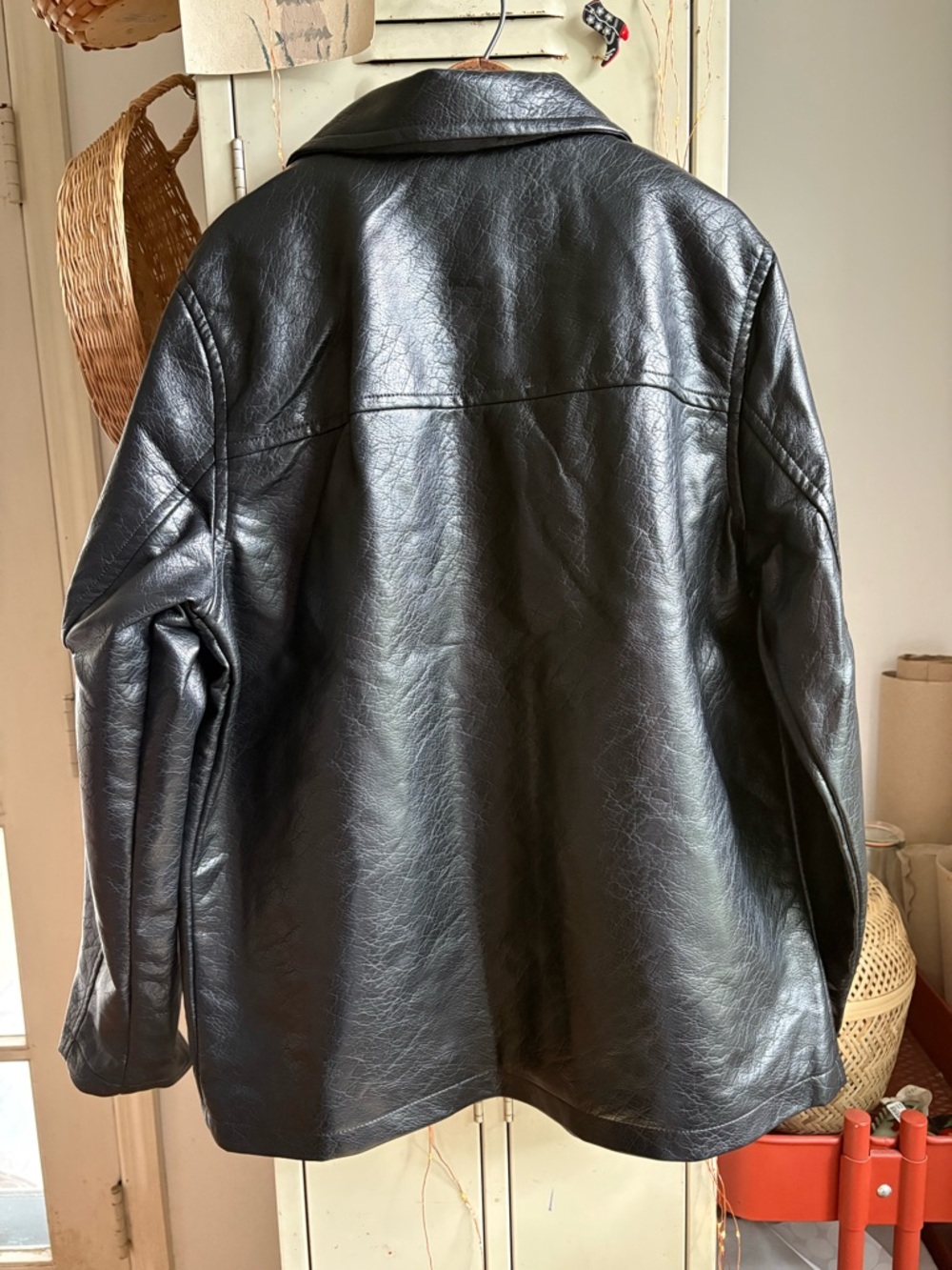 UO Sydney faux leather oversized dad jacket NWOT - Picture 7 of 7